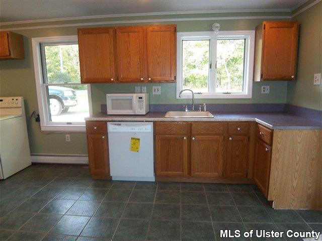 6 Fyke Road Catskill, NY 12414 - Photo 3 of 10 Photo 3