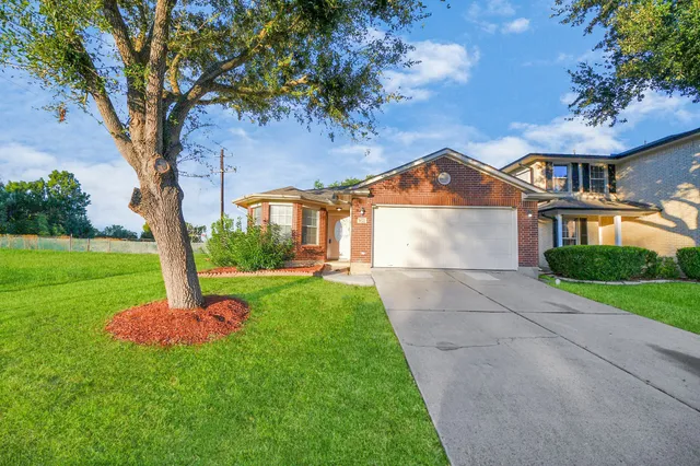 $2,300 | 9622 Sugarblossom Lane, Sugar Land, TX 77498