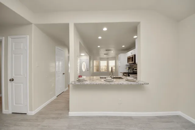 $2,300 | 9622 Sugarblossom Lane, Sugar Land, TX 77498