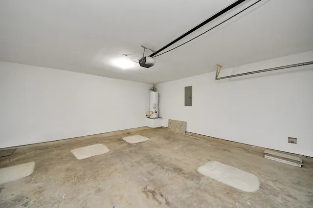 $2,300 | 9622 Sugarblossom Lane, Sugar Land, TX 77498