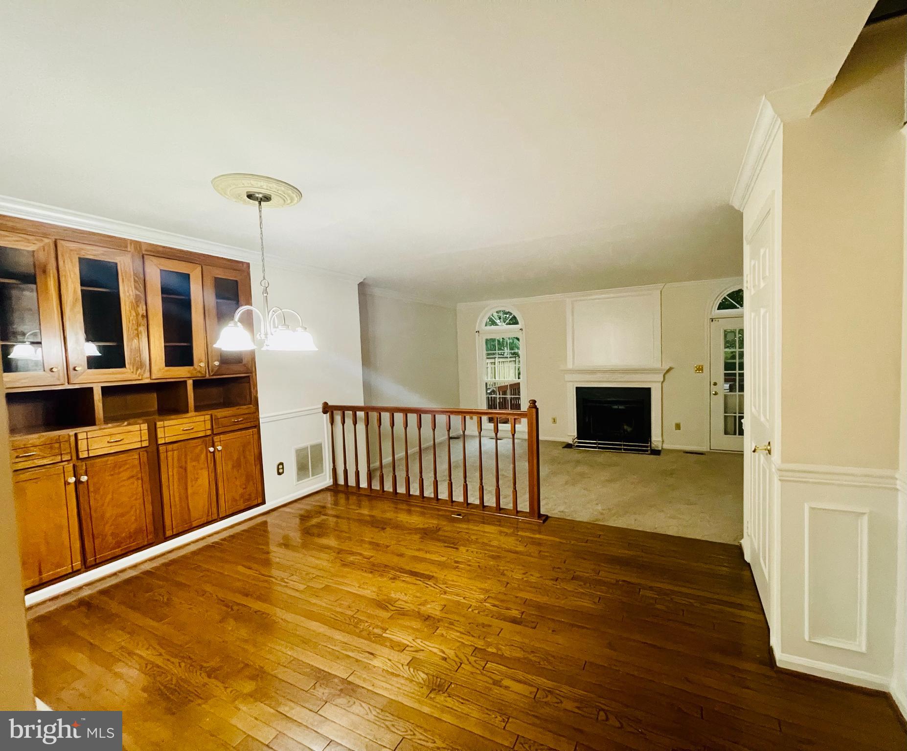 46939 Rabbitrun Terrace Sterling, VA 20164 - Photo 8 of 34 Gallery Image 8