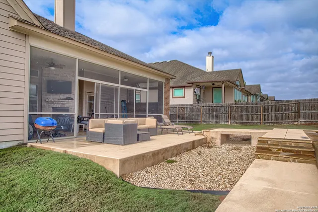 $899,000 | 3209 Harvest Hills Boulevard, Marion, TX 78124