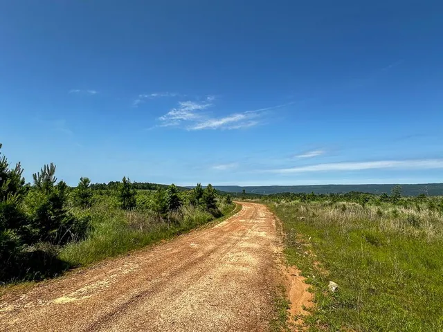 $715,000 | 1 Off N4220, Antlers, OK 74536