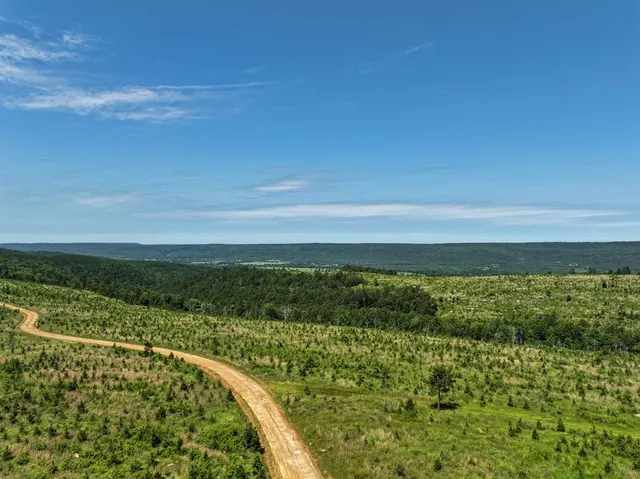 $715,000 | 1 Off N4220, Antlers, OK 74536