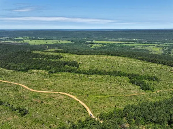 $715,000 | 1 Off N4220, Clayton, OK 74536