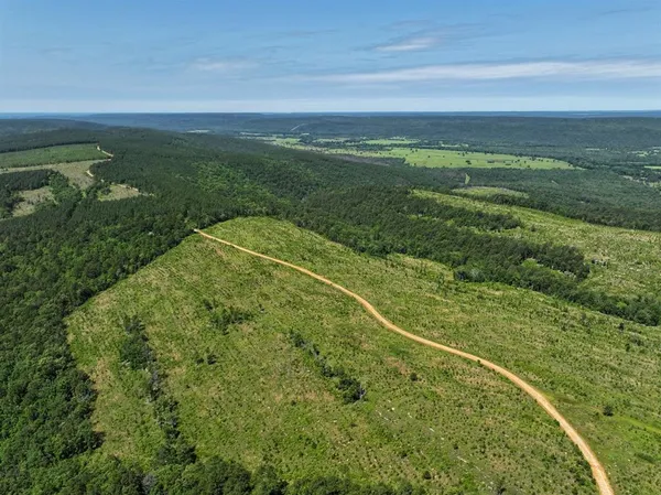 $715,000 | 1 Off N4220, Clayton, OK 74536