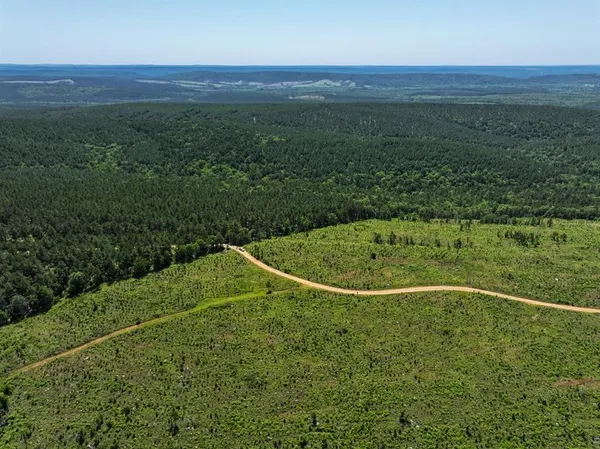 $715,000 | 1 Off N4220, Clayton, OK 74536