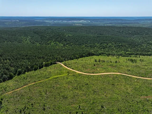 $715,000 | 1 Off N4220, Antlers, OK 74536