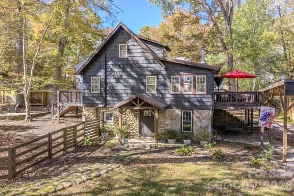 $769,000 | 597 Tomahawk Avenue, Black Mountain, NC 28711