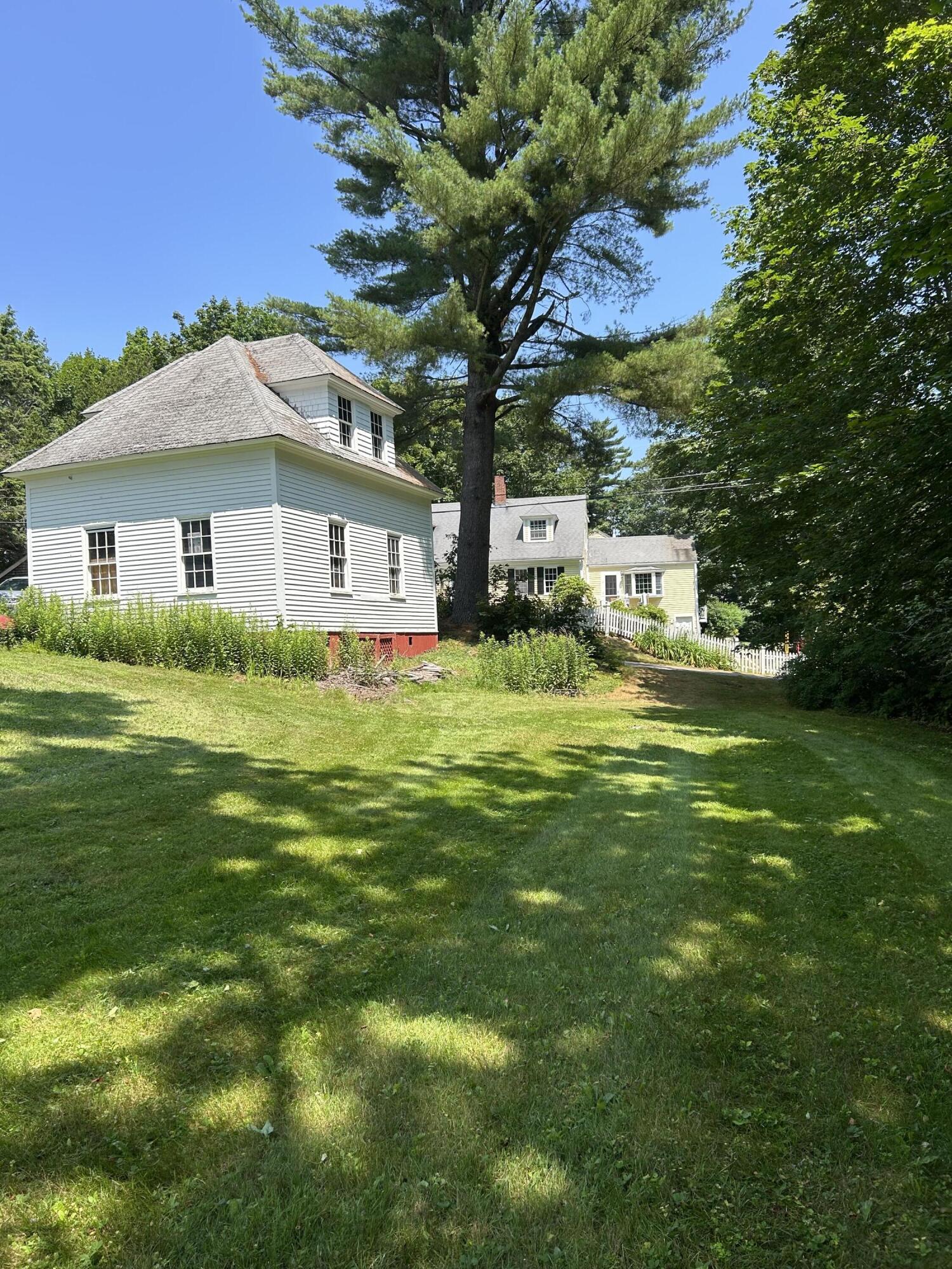 199 Foreside Road Falmouth, ME 04105 - Photo 3 of 36 77797A64-562F-4F10-BBA2-0540893443AE