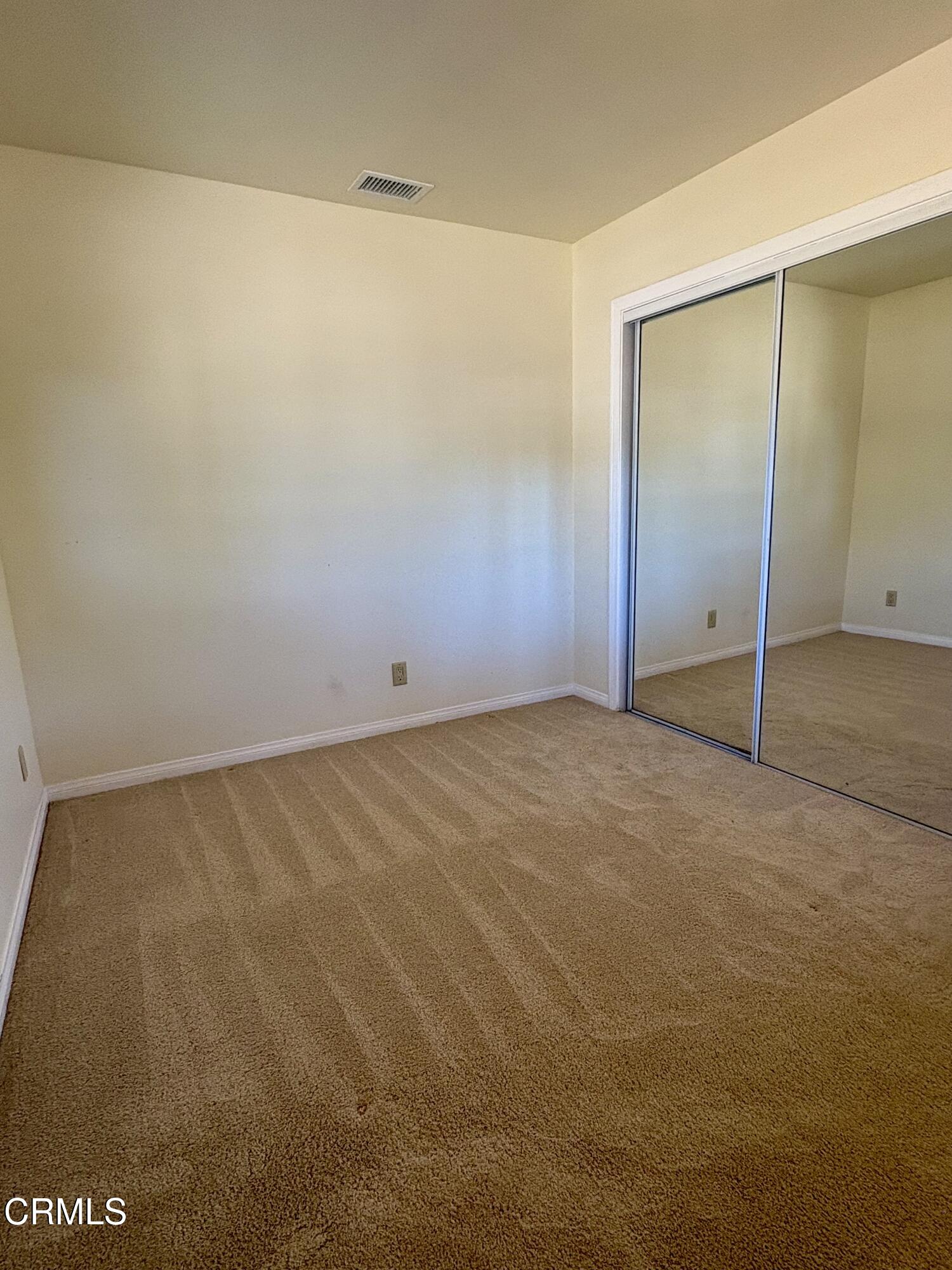 133 Prospect Street Oak View, CA 93022 - Photo 10 of 19 an empty room