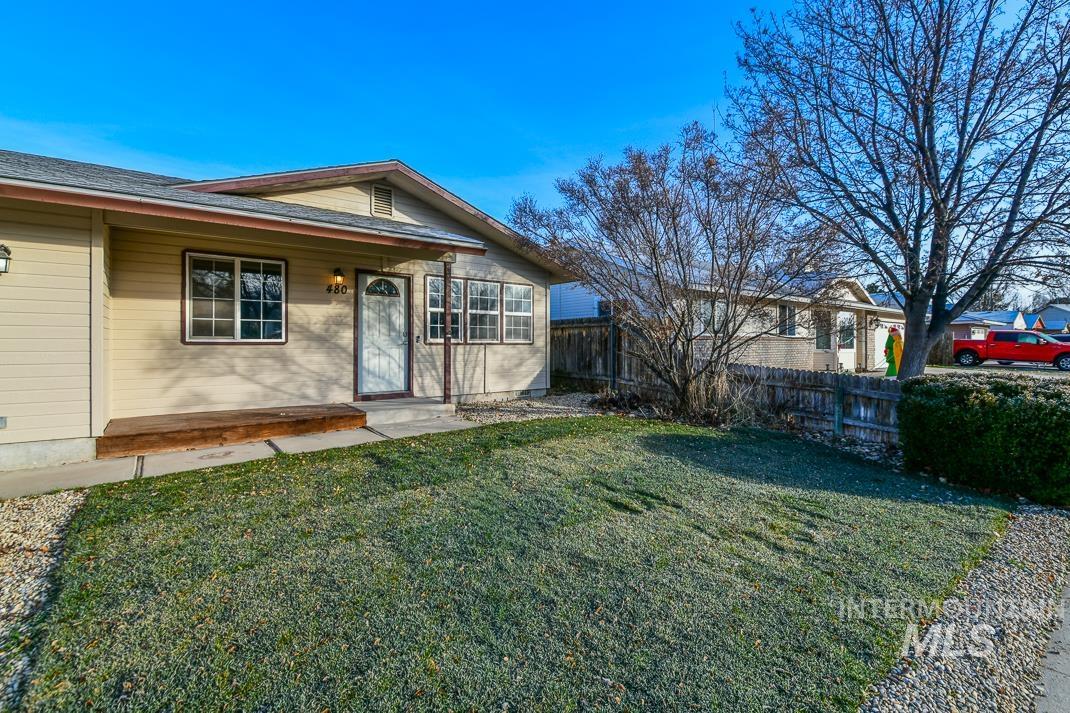 480 Easy Street Kuna, ID 83634 - Photo 8 of 39 Back of house