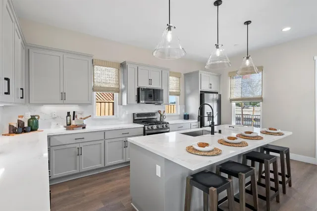 $892,500 | 1838 Foster Lane, Davis, CA 95616