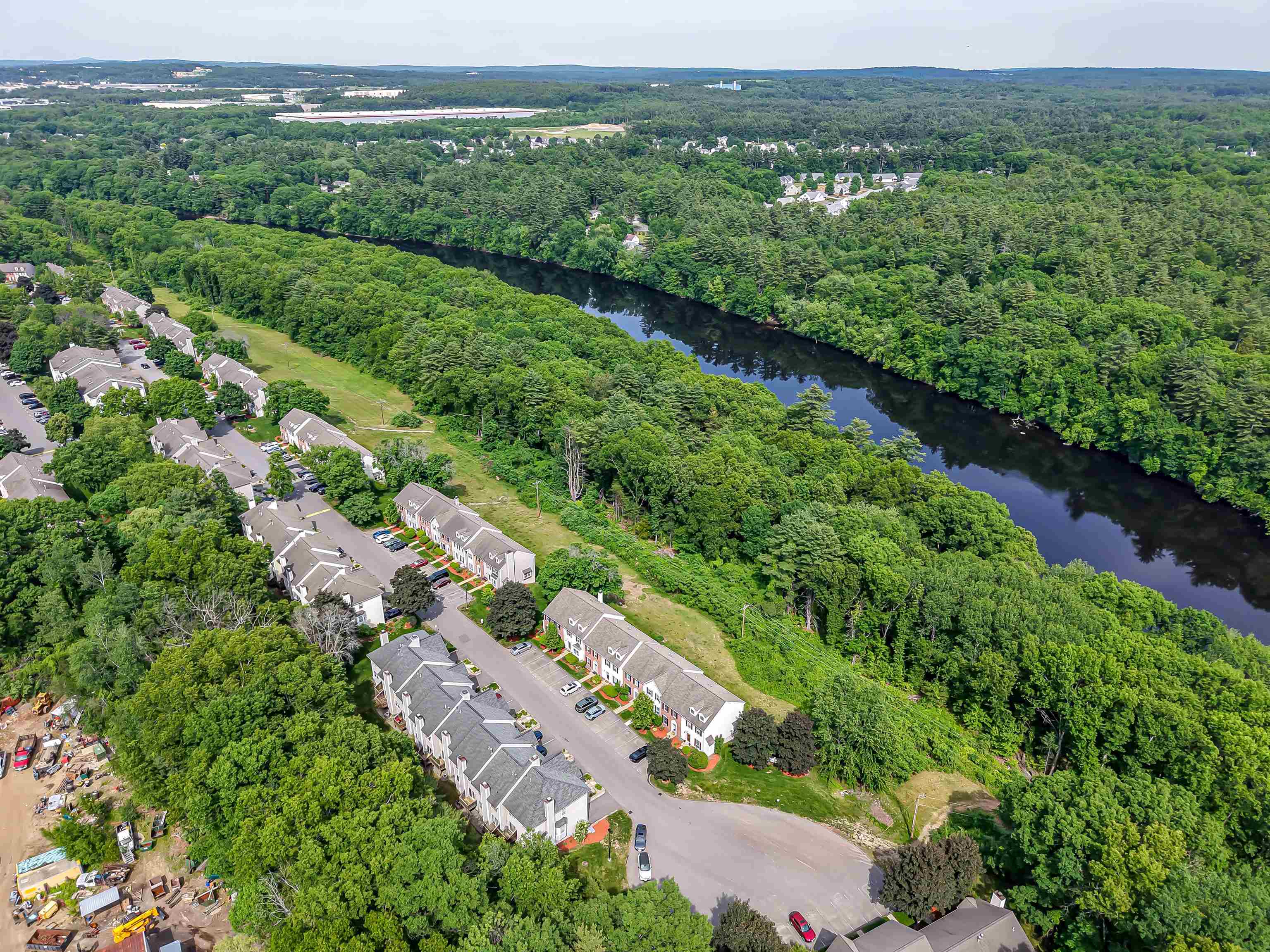 15 Middlesex Road Merrimack, NH 03054 - Photo 36 of 40
