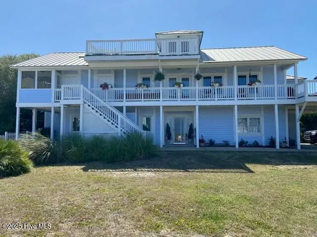 $1,264,000 | 205 E Avenue, Kure Beach, NC 28449