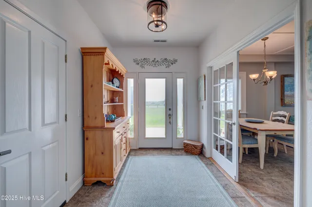 $1,264,000 | 205 E Avenue, Kure Beach, NC 28449