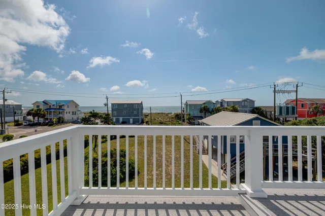$1,264,000 | 205 E Avenue, Kure Beach, NC 28449
