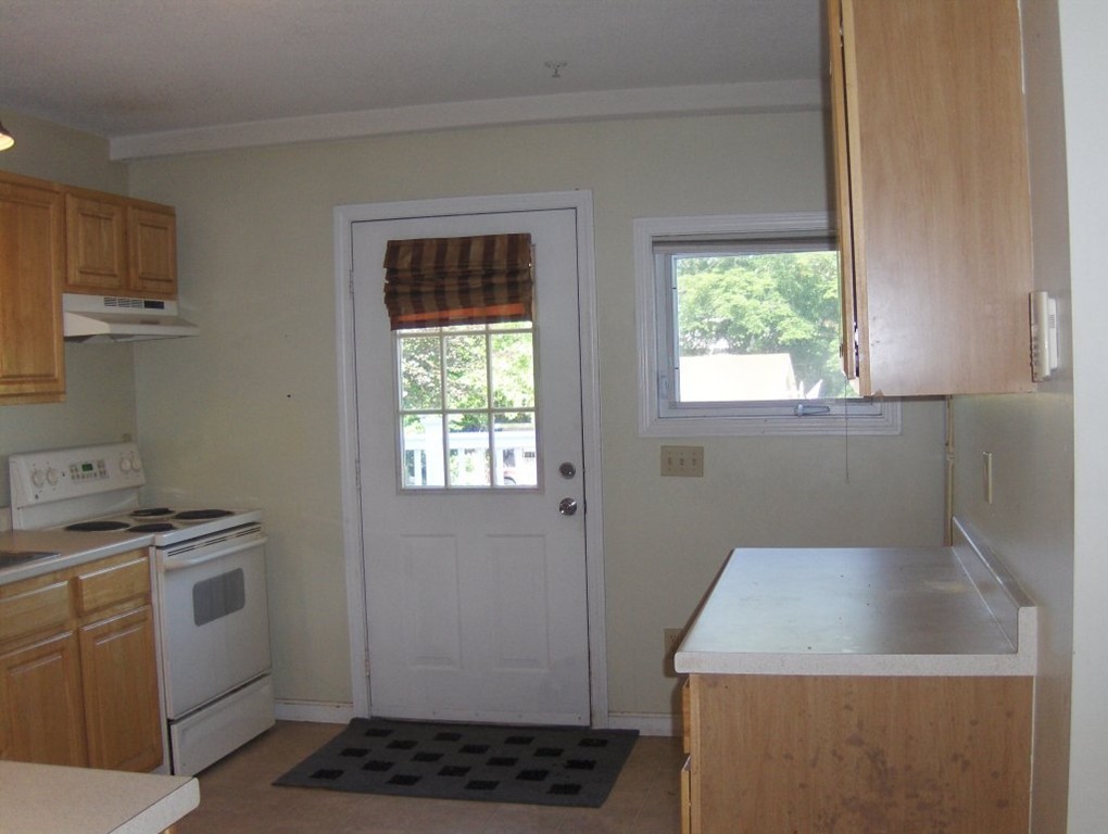 44 North Street, Unit 3 Ware, MA 01082 - Photo 6 of 30 Gallery Image 6