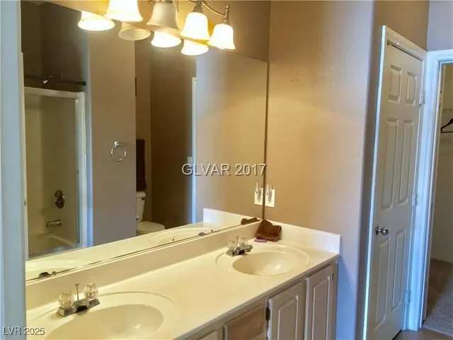 $1,250 | 855 North Stephanie Street, Unit 2725, Henderson, NV 89014