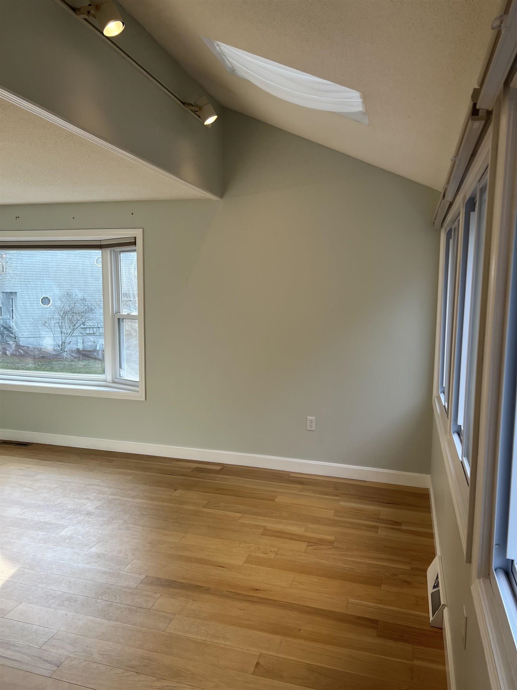 81 Sentry Way Merrimack, NH 03054 - Photo 5 of 16