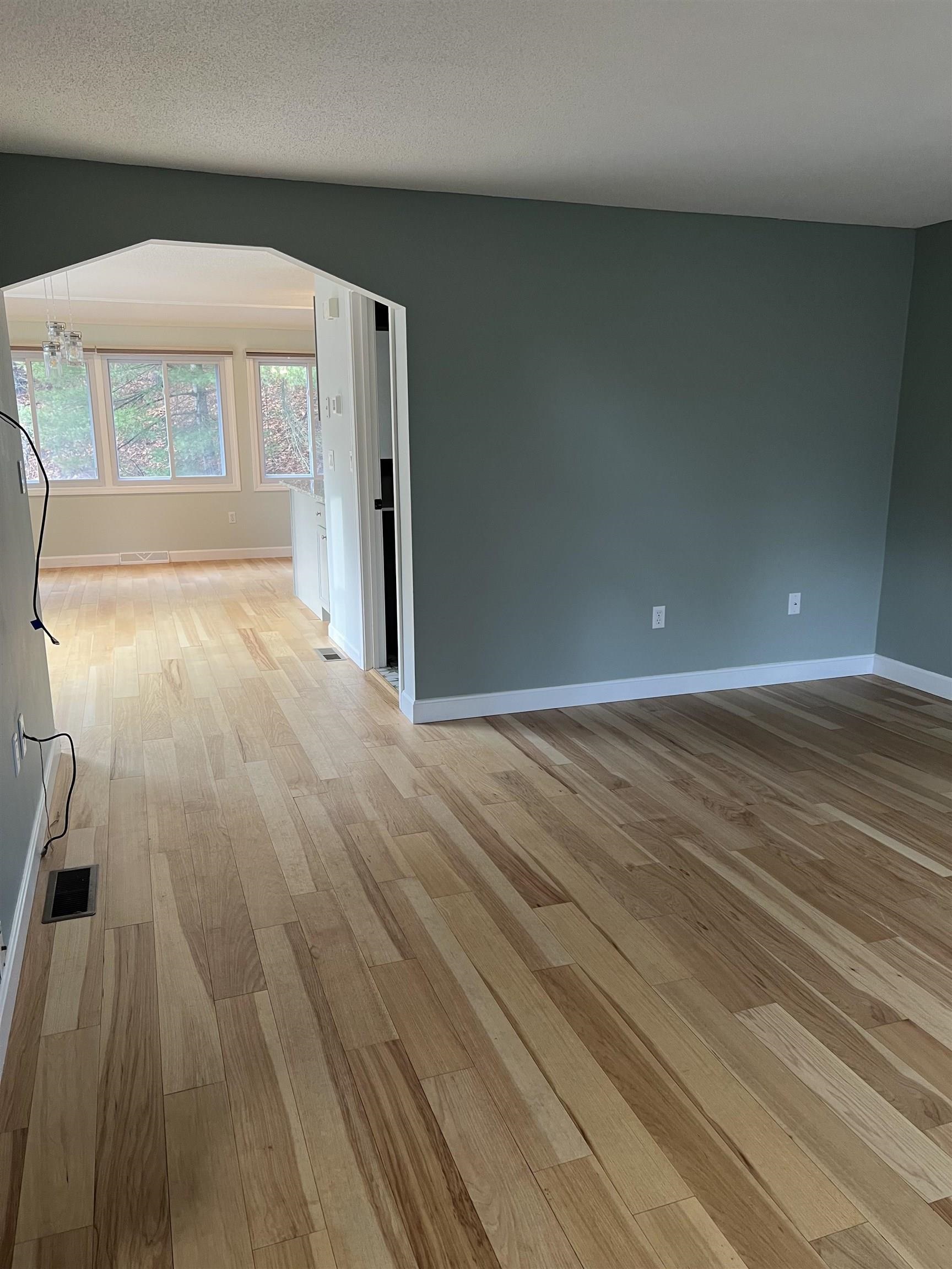 81 Sentry Way Merrimack, NH 03054 - Photo 8 of 16