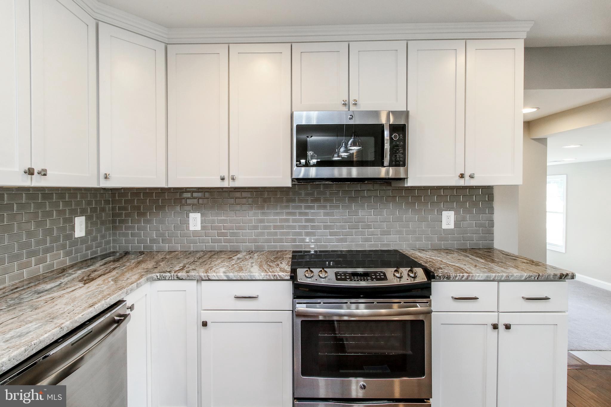262 Bayard Road Lothian, MD 20711 - Photo 11 of 64 Stainless appliances