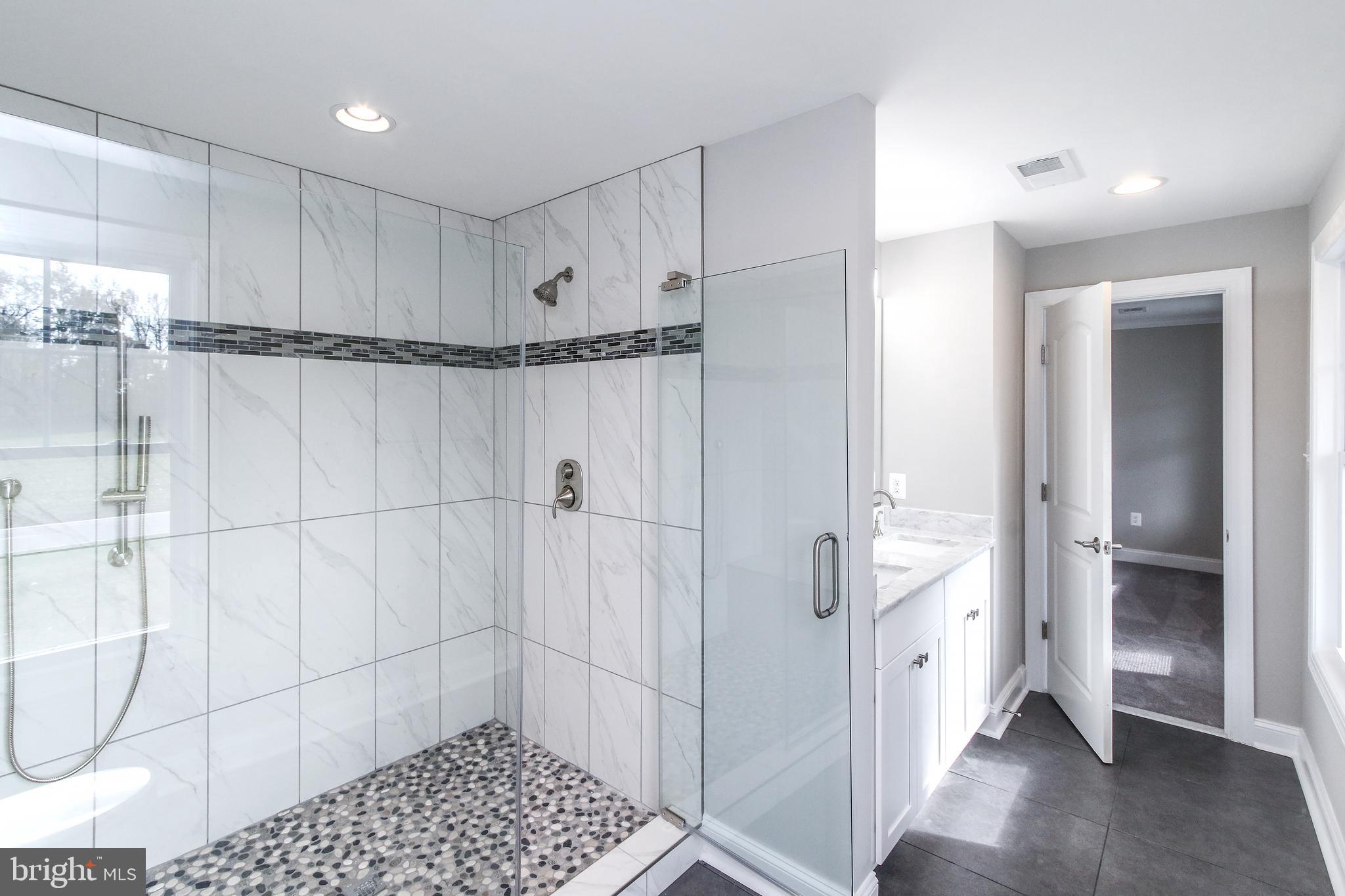 262 Bayard Road Lothian, MD 20711 - Photo 43 of 64 Master Bathroom