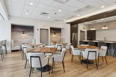 $549,000 | 512 North McClurg Court, Unit 2804, Chicago, IL 60611