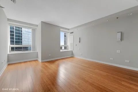 $549,000 | 512 North McClurg Court, Unit 2804, Chicago, IL 60611