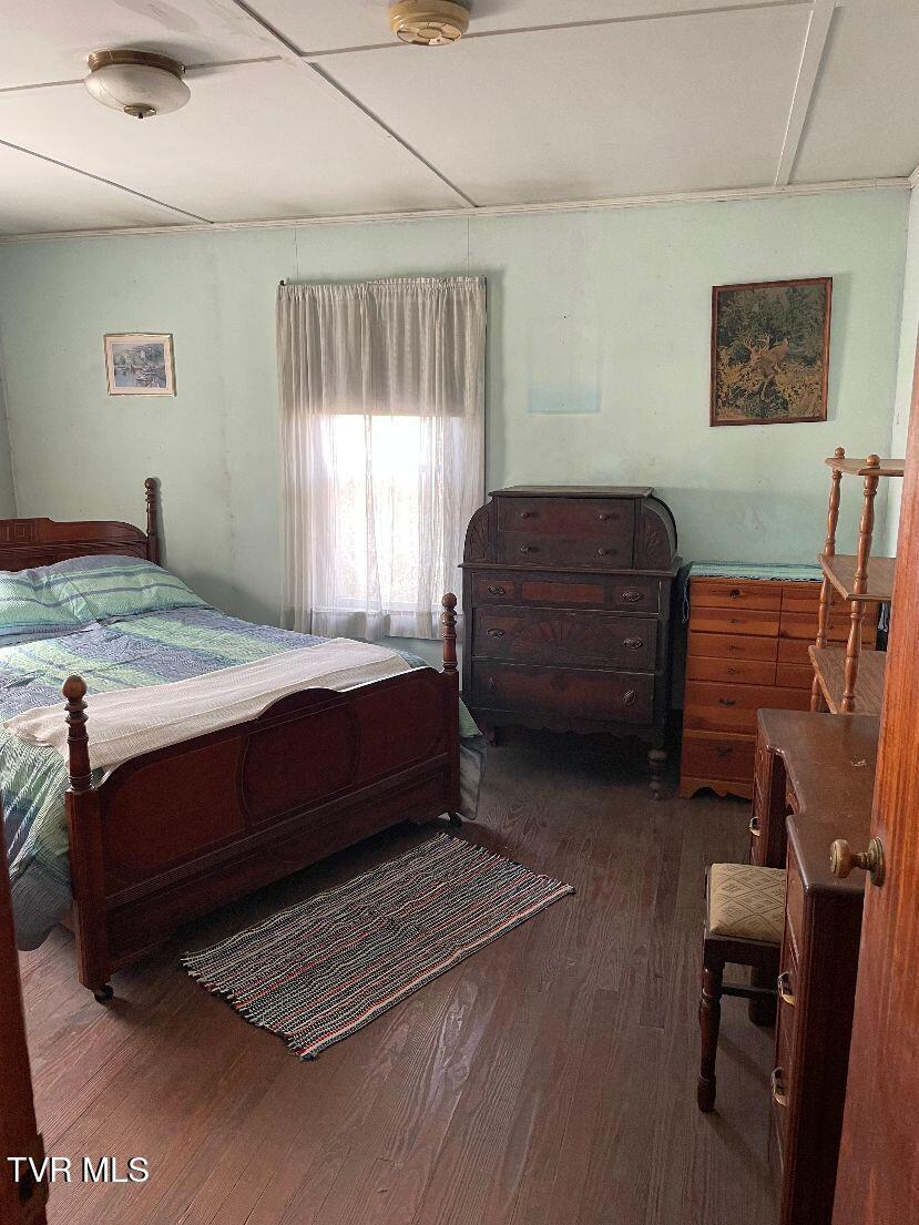 12329 Crab Orchard Road Coeburn, VA 24230 - Photo 24 of 36 bedroom `