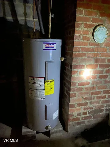 $90,000 | 12329 Crab Orchard Road, Coeburn, VA 24230