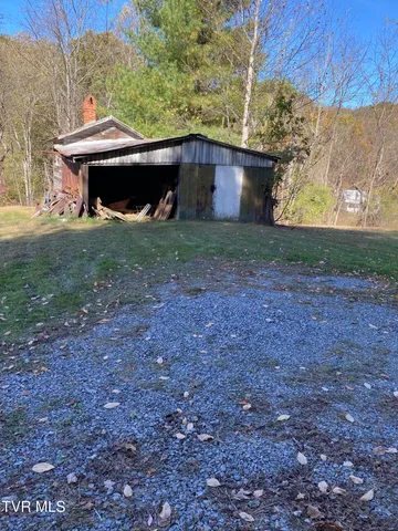 $90,000 | 12329 Crab Orchard Road, Coeburn, VA 24230