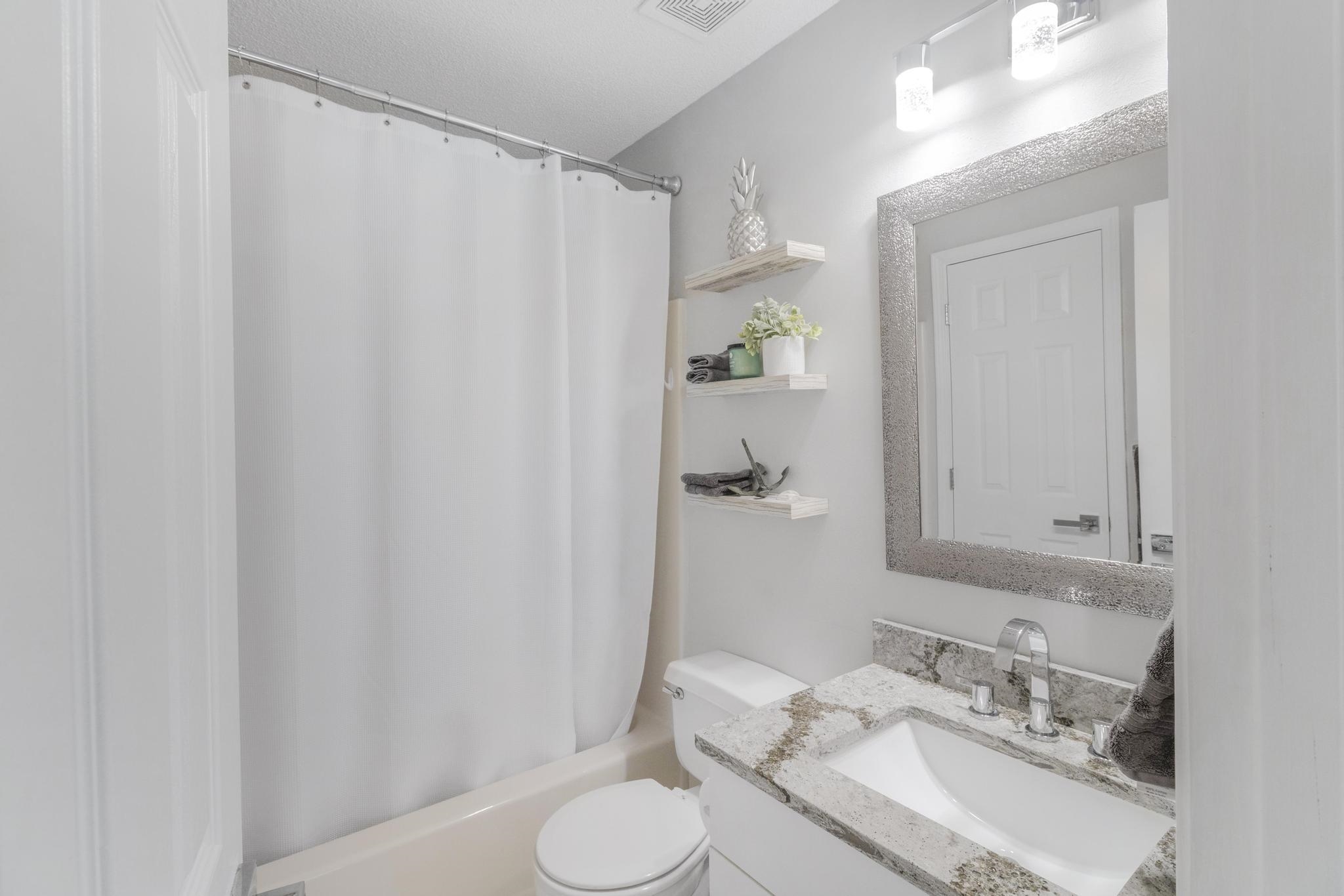 25957 Canal Road, Unit 306 Orange Beach, AL 36561 - Photo 19 of 28 Bathroom