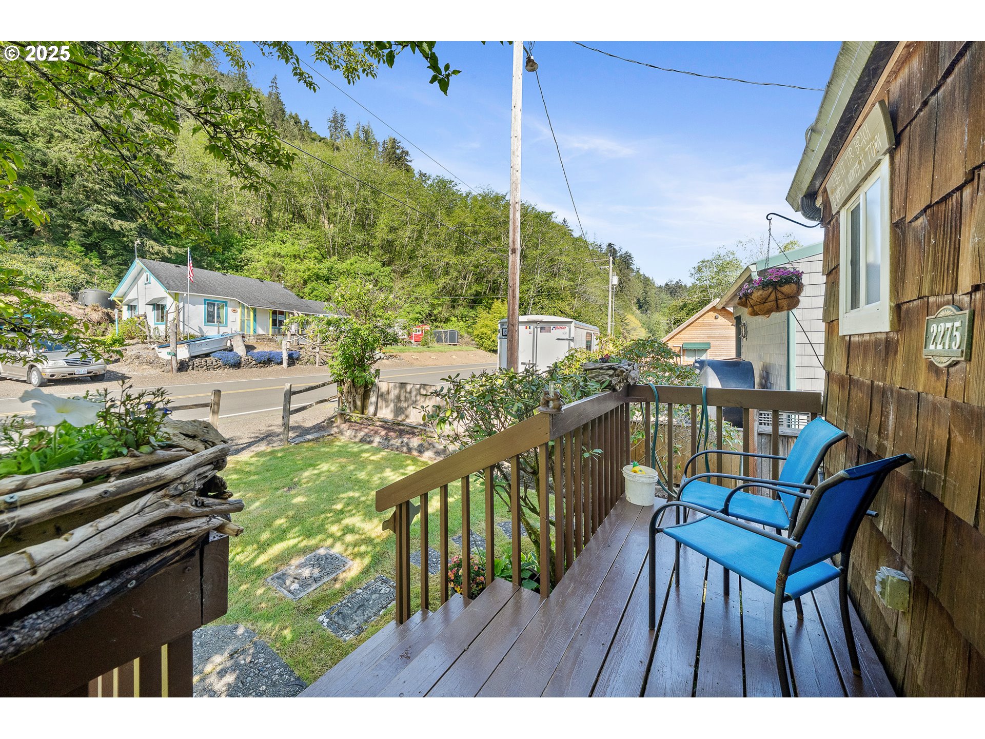 2275 Bayocean Road Northwest Tillamook, OR 97141 - Photo 8 of 33 Porch