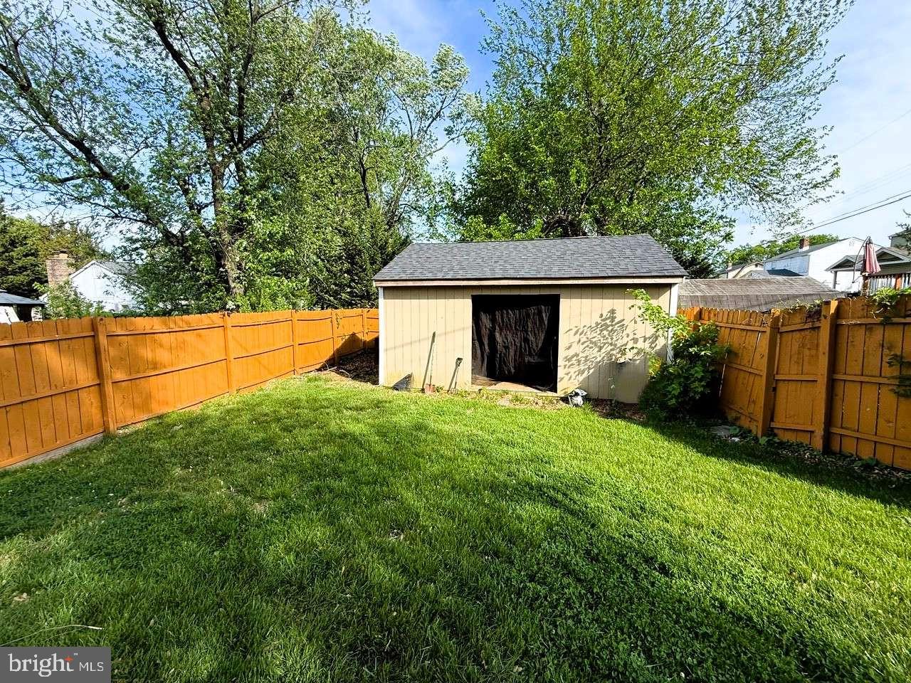 1205 Greystone Road Baltimore, MD 21227 - Photo 22 of 25