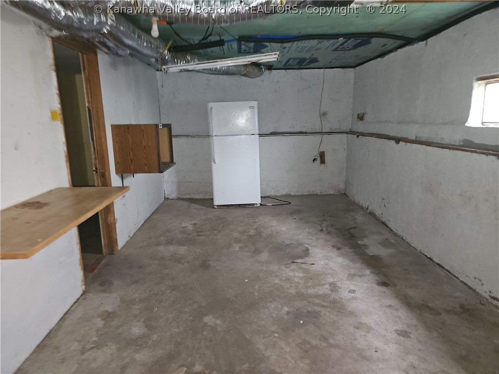 1601 Mountain Road Dunbar, WV 25064 - Photo 12 of 12 Gallery Image 12