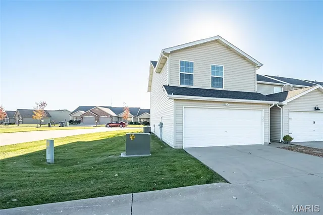 $265,000 | 324 Savannah Terrace, Wentzville, MO 63385