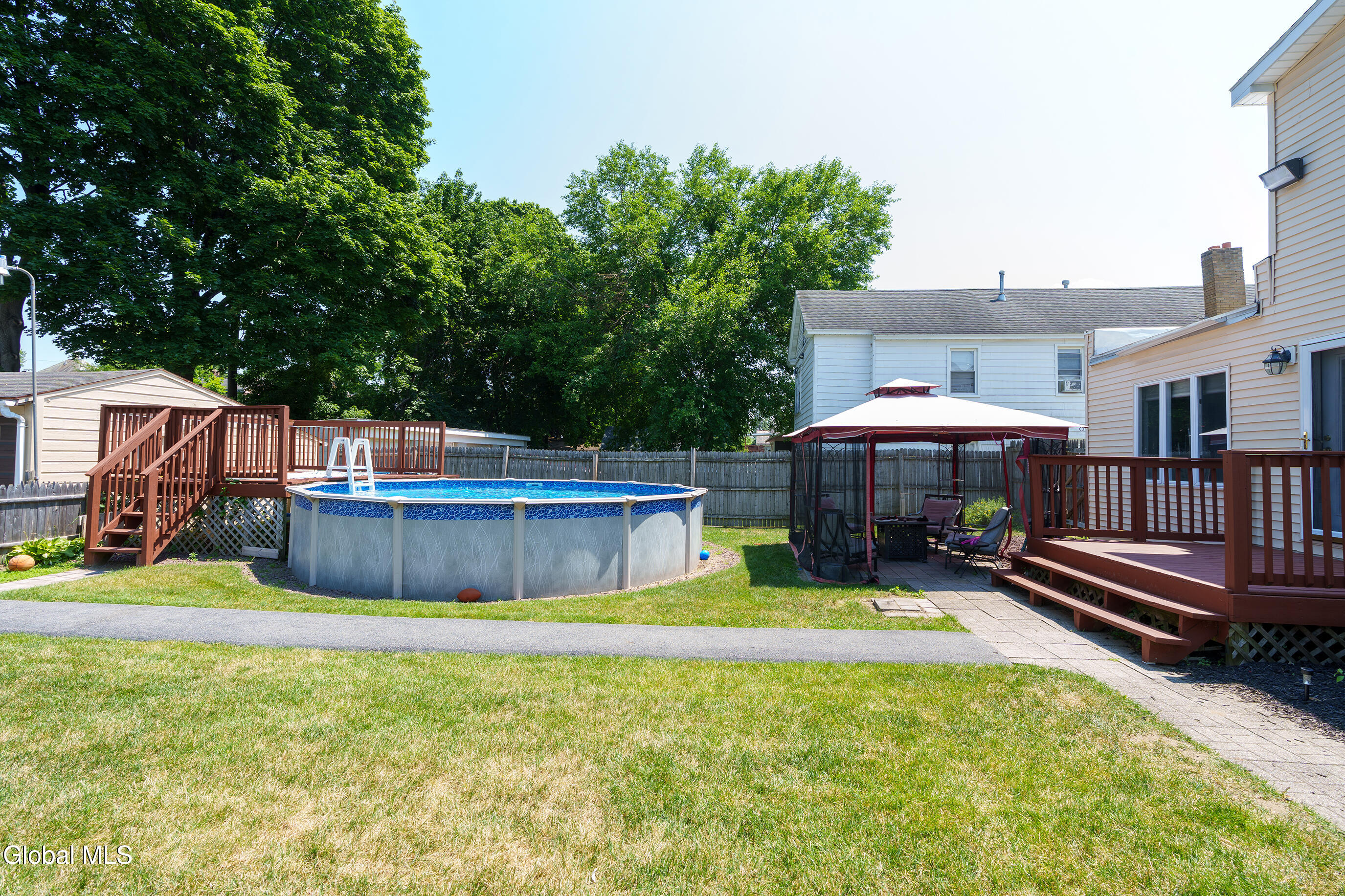 809 Thompson Street Schenectady, NY 12306 - Photo 35 of 37 016-809-Thompson-St-Schenectady-NY-12306