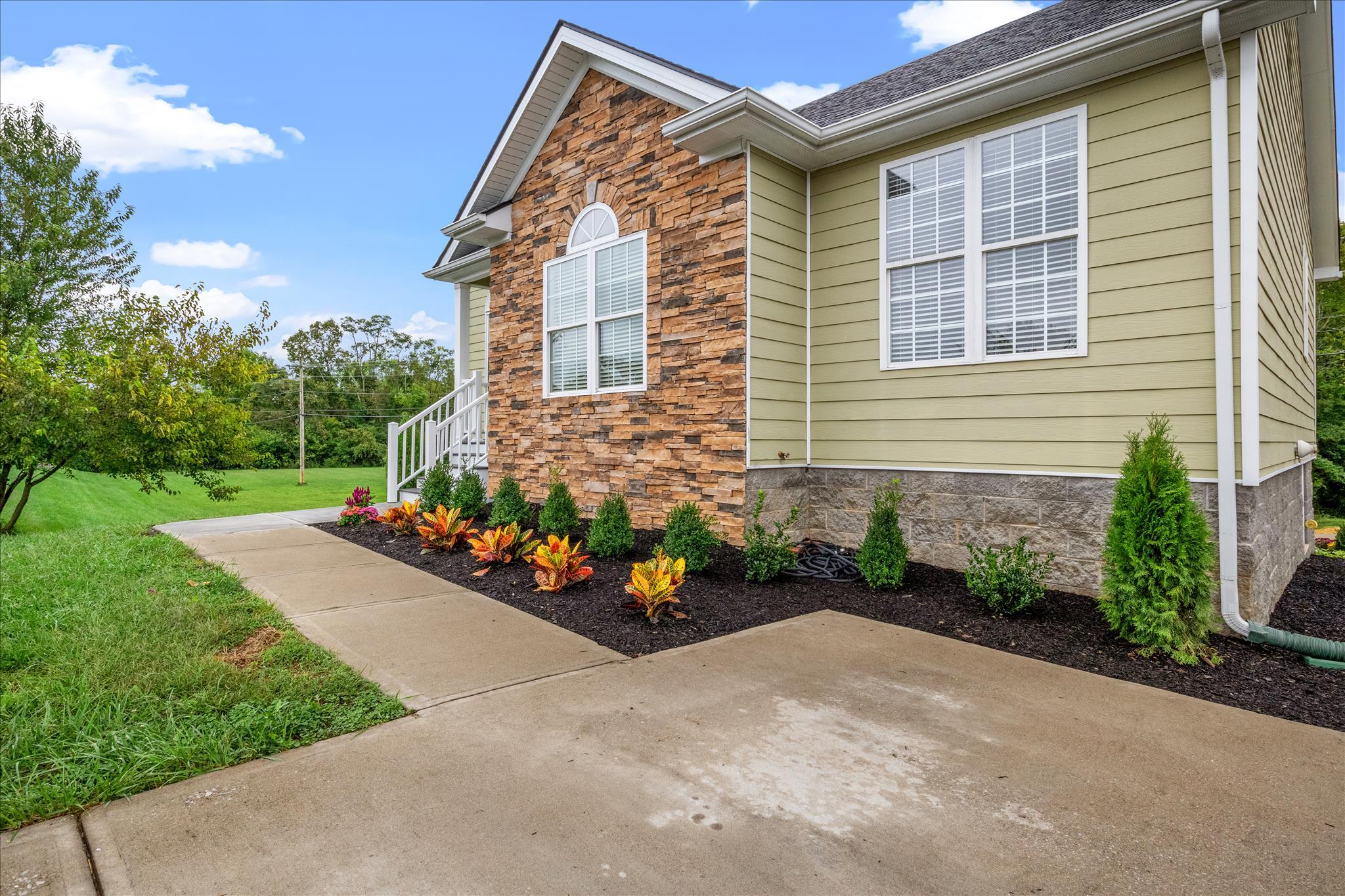 404 Williams Road Nicholasville, KY 40356 - Photo 3 of 37 MG_3440
