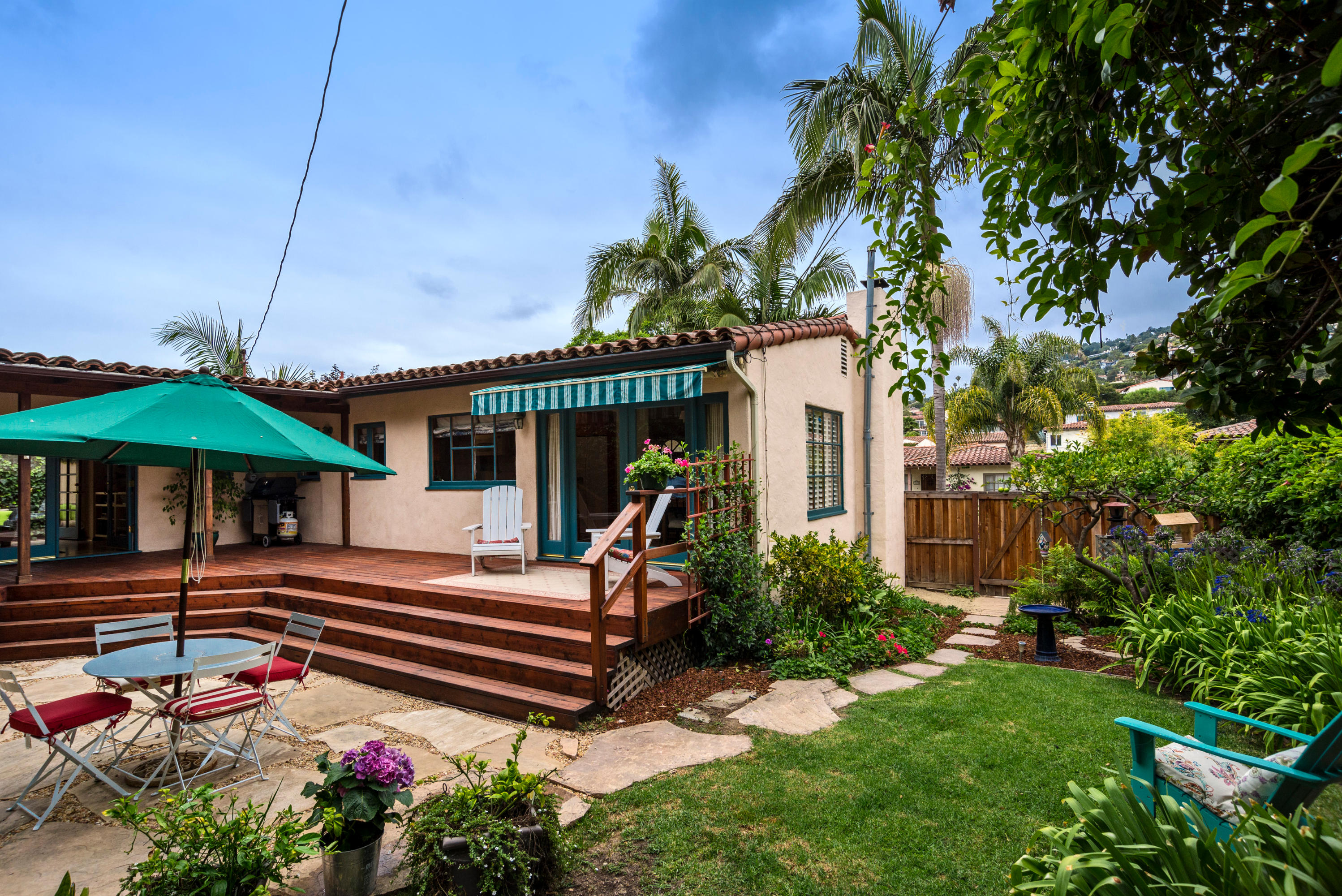 1216 Diana Road Santa Barbara, CA 93103 - Photo 12 of 13 DR12