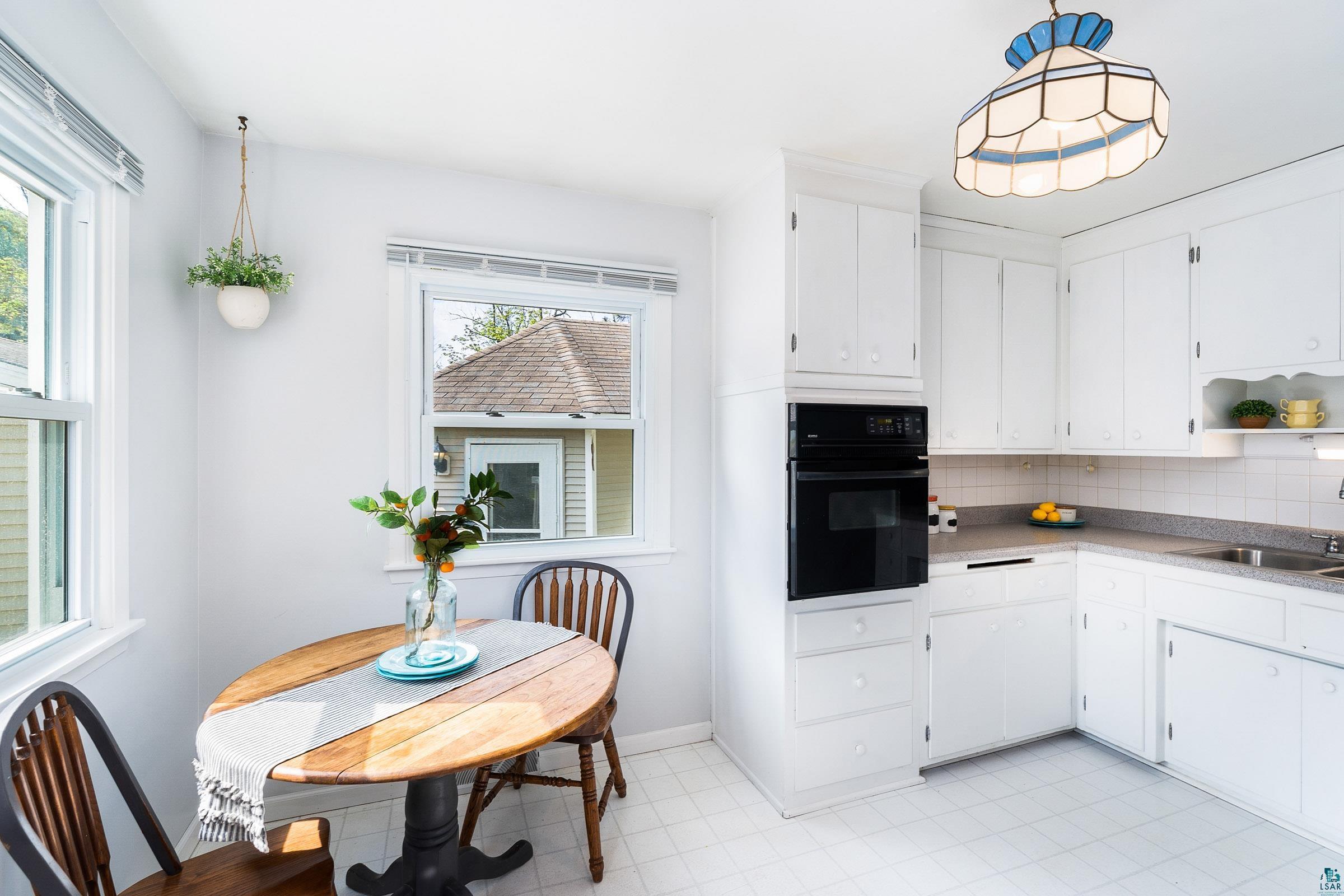 1602 Linzie Road Duluth, MN 55811 - Photo 5 of 29