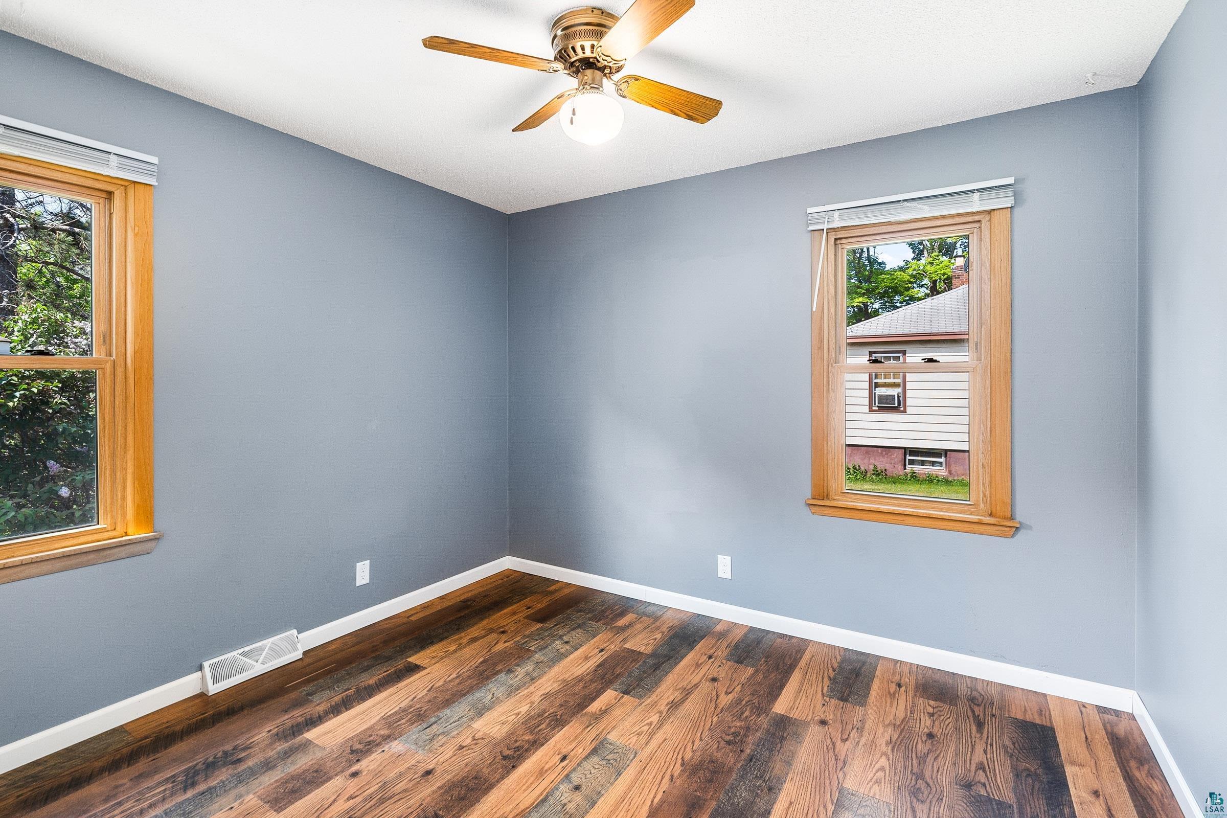 1602 Linzie Road Duluth, MN 55811 - Photo 8 of 29