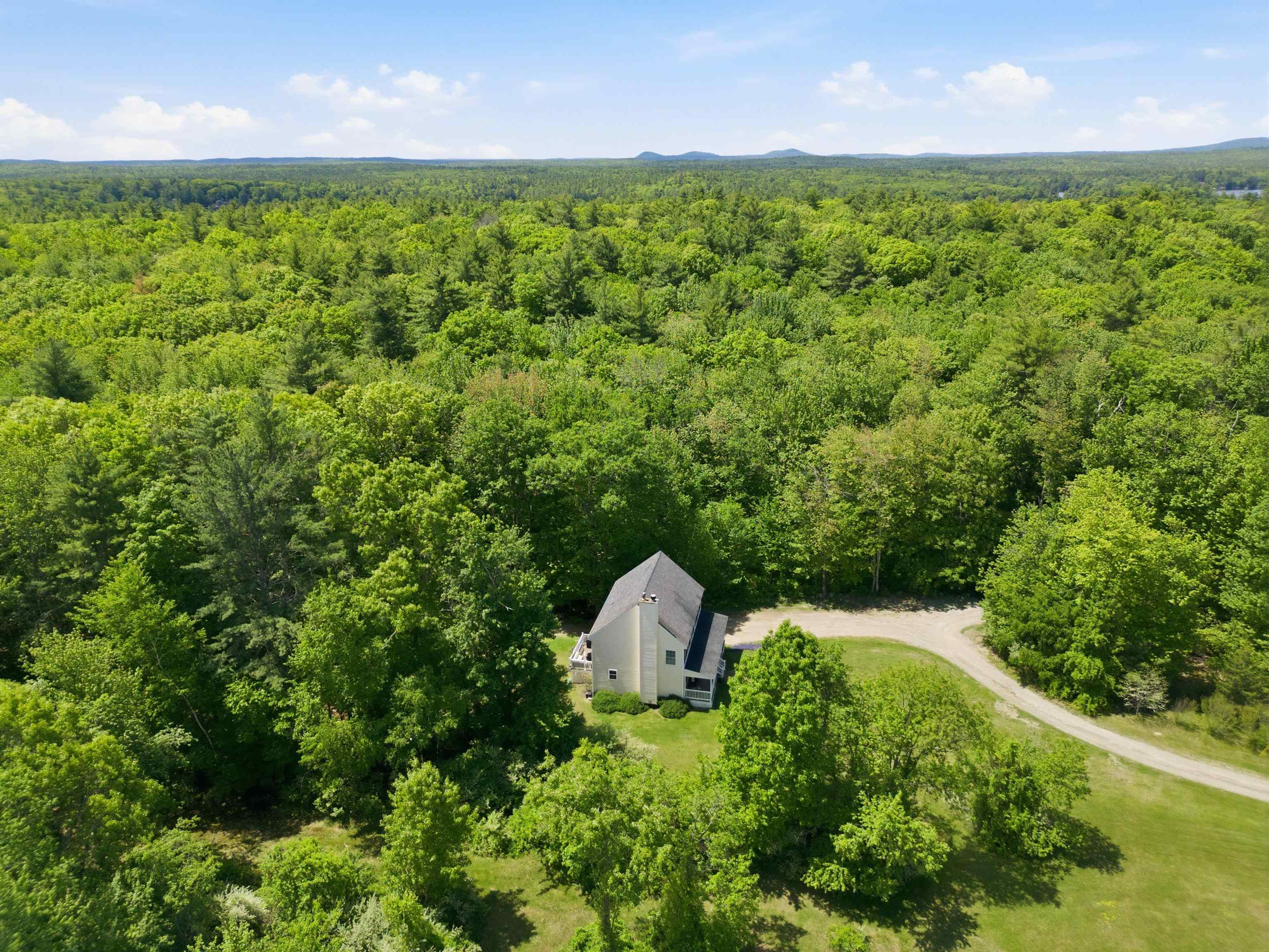 343 Beauty Hill Road Barrington, NH 03825 - Photo 9 of 55