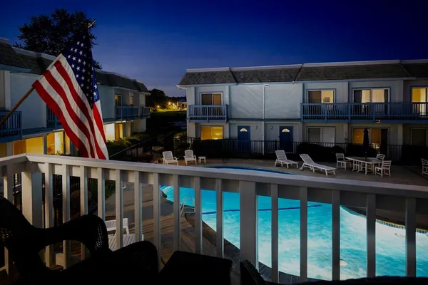 $299,000 | 2515 Merrychase Drive, Unit F, Cameron Park, CA 95682