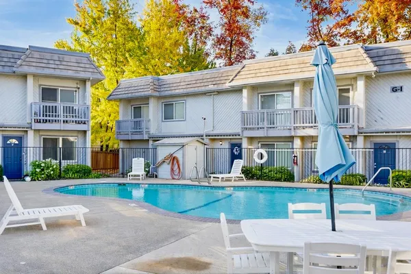 $299,000 | 2515 Merrychase Drive, Unit F, Cameron Park, CA 95682