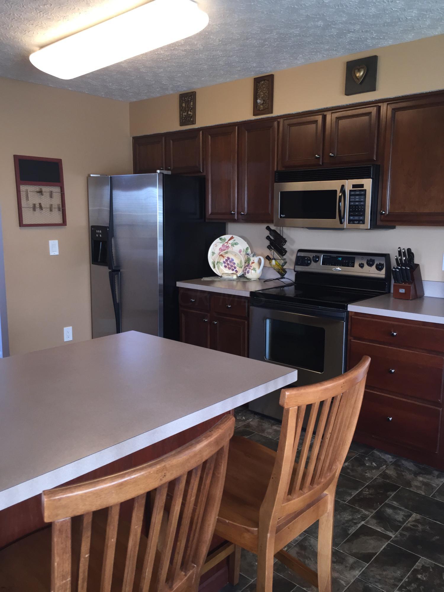 245 Peters Run Road Commercial Point, OH 43116 - Photo 13 of 40 Gallery Image 13