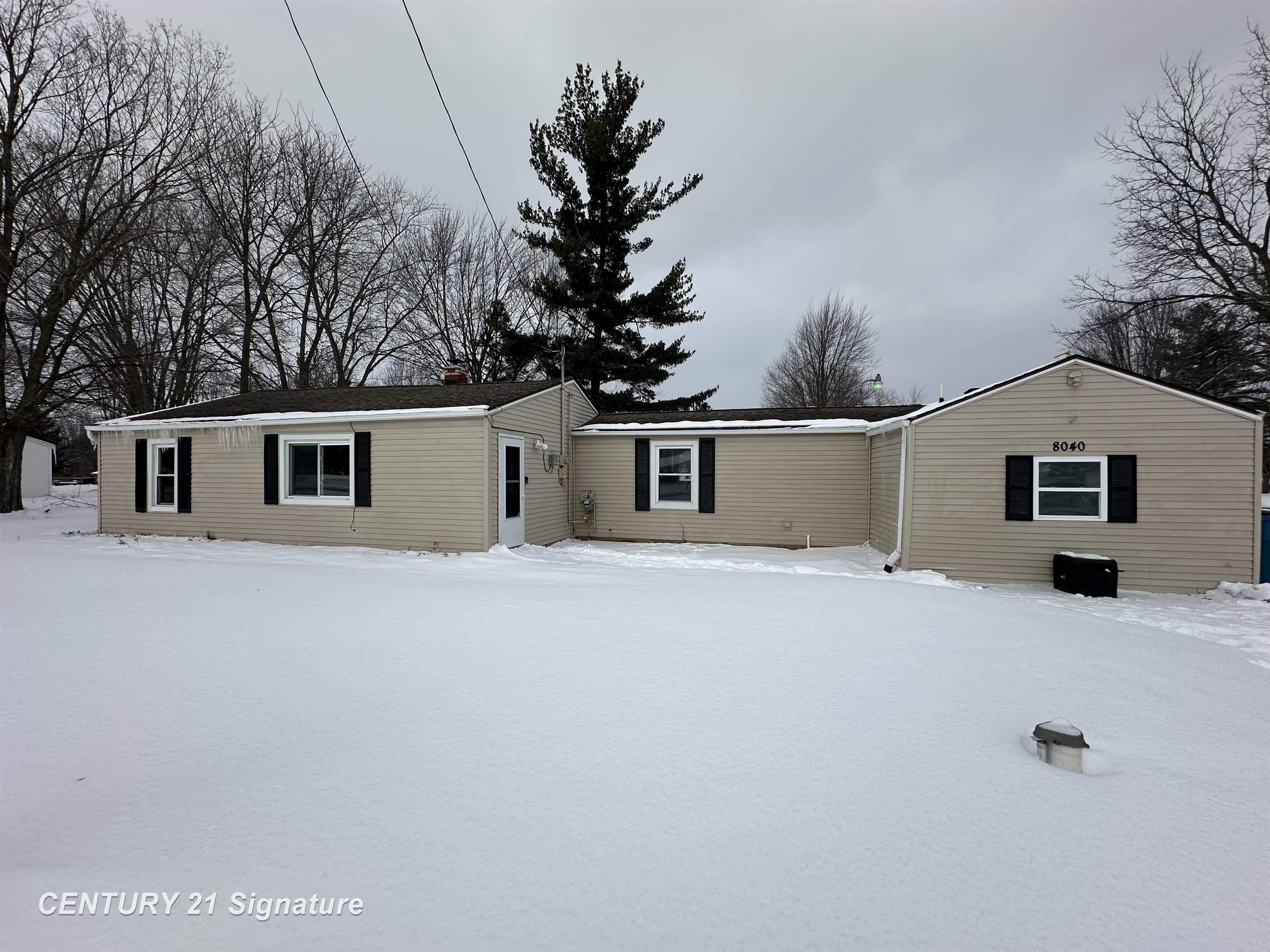 8040 Beecher Road Flushing, MI 48433 - Photo 1 of 22