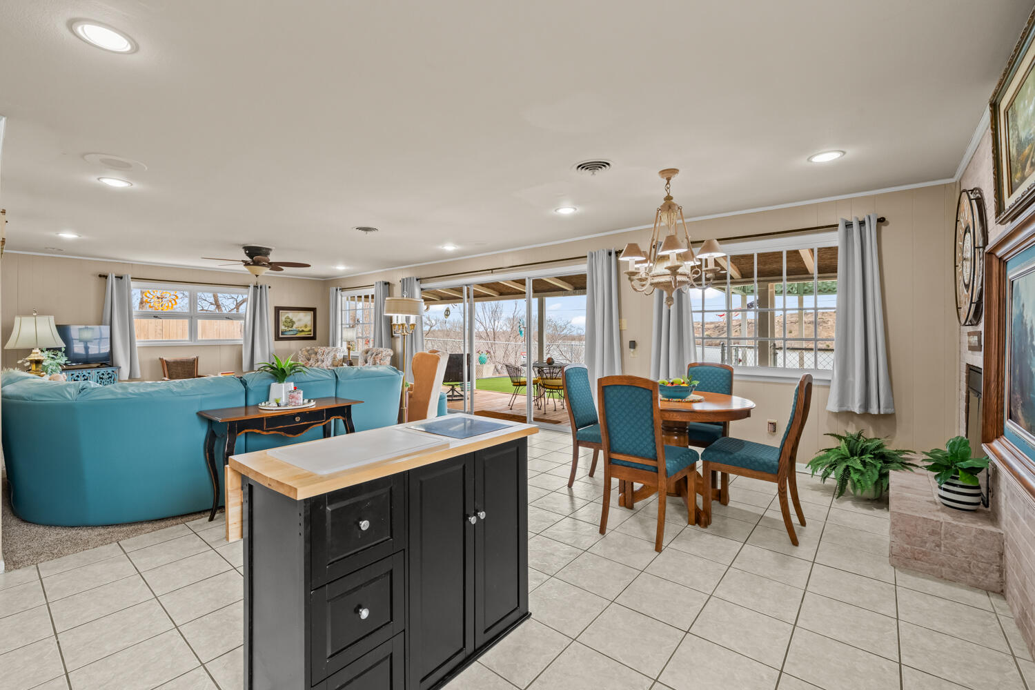 150 Pony Express Trail Lubbock, TX 79404 - Photo 51 of 73 150 Pony Express-24