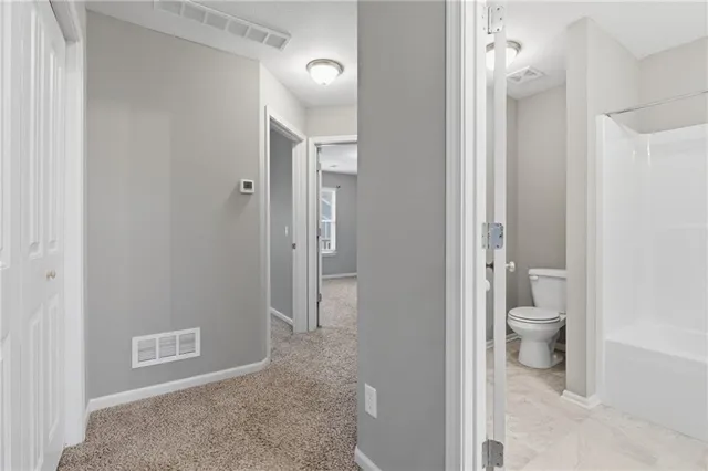 $390,000 | 1043 East 14th Street, Kearney, MO 64060