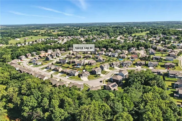 $390,000 | 1043 East 14th Street, Kearney, MO 64060